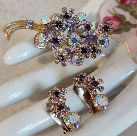 Made in Austria Forget-me-not Floral Bouquet Set - Picture 3 of 11